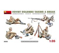 Figurine Maquette Soldati Sovietici In Pausa