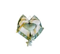 Fiocco nascita doppio verde salvia e righe beige con cuore ricamato e piccoli pendenti stelline