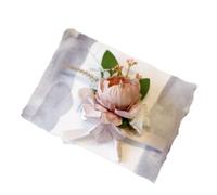 Fiori di rosa di seta artificiale, boutonniere for sposo, donna, uomo, spilla, abito, corsage, matrimonio, fiore da polso, decorazione for feste per matrimoni(Q-Corsage)