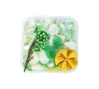 Fiori secchi confezionati in resina sintetica facili da usare, mescolati con ciottoli e perline, composizione floreale versatile conservata con accenti decorativi e perline