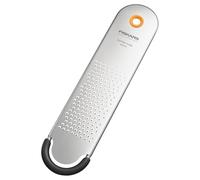 Fiskars Functional Form Grattugia Extra Fine, Grattugia Per Scorza di Limone, Zenzero e Cioccolato, Protezione Lama, Lama in Acciaio Inossidabile/Manico in Plastica, Grigio/Nero/Arancione, 1079966