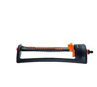 Fiskars Irrigatore a Risparmio Idrico M, Facile Regolazione della Portata, Solida Base in Metallo, Misura Universale, Portata 16 x 17 m, 506 g, Nero/Arancione, 1023662