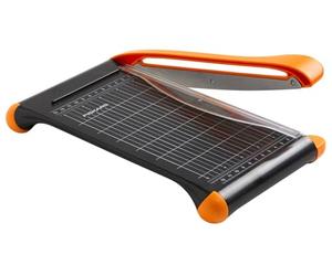 Fiskars Tagliacarte a Leva, Formato A5 Verticale, Formato A4 Orizzontale, Lama Autoaffilante, Con Protezione per le Dita, Bypass, Materiali di Recupero, 1077982