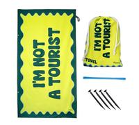 Fisura - Grande serviette de plage verte avec message “I’m not a tourist”, serviette en microfibre légère pour piscine, plage, camping ou pique-nique, séchage rapide, idée cadeau, 180 x 100 cm