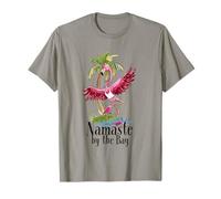 Flamingo Yoga Namaste dalla Baia Palm Trees Beach Vibes Maglietta