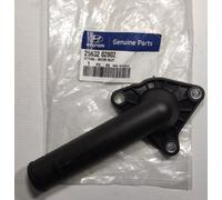 Flangia Liquido di Raffreddamento Per HYUNDAI GETZ 1.1 2002-2009 2563202802