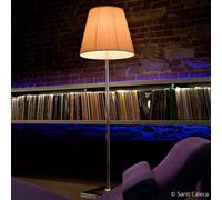 FLOS KTribe F2, piantana con paralume in tessuto, beige Flos