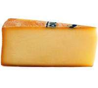 Fontina Valdostana DOP 1 kg formaggio tipico della Valle d'Aosta Italian cheese