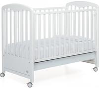 Foppapedretti Lettino con Sponda a Scomparsa Patty, Legno di Faggio, Made in Italy, Rete a Doghe di Faggio, Ampio Cassetto, Regolabile a Doppia Altezza, 4 ruote, 131x73x108 cm, Bianco