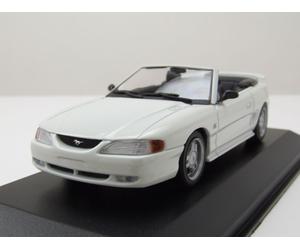 Ford Mustang Cabrio 1994 Bianco Modellino 1:43 Maxichamps