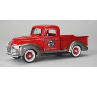 Ford Pick Up 1940 Massey Ferguson 1:25 Model SPECCAST