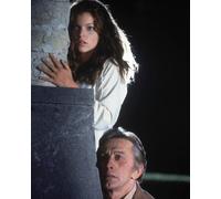 Foto 8X10 Di Amy Irving E Kirk Douglas (+ Altre Dimensioni Inclusa Poster)