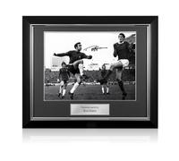 Foto autografata da Ron Harris: Chelsea vs Man Utd. Cornice deluxe