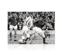 Foto autografata da Ron Harris: Tackle On Stanley Matthews