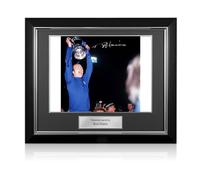 Foto del Chelsea autografata da Ron Harris: finale di coppa. Cornice deluxe