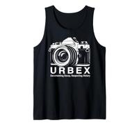 Fotografo Urbex Che documenta Il decadimento nel Rispetto della Storia Canotta