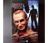 Freddy Vs Jason ROBERT ENGLUND Bambola Da Collezione 30Cm Sideshow