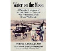 Frederick M Burkle Water on the Moon (Tascabile)