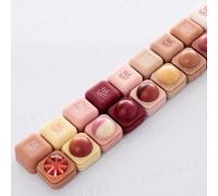 FreshO2 - Moisturizing Lip Cube Strawberry Mocha