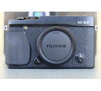 Fujifilm X-E2 Fotocamera Digitale 16 MP, Sensore X-Trans CMOS II APS-C, Ottiche Intercambiabili, Solo Corpo, Nero