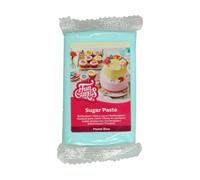 FunCakes Pasta di Zucchero Pastel Blue: facile da usare, liscia, flessibile, morbida e pieghevole, perfetta per decorare torte, halal, kosher e senza glutine. 250 gr