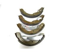 MAXGEAR 19-0249 Kit ganasce freno per Roomster Jetta Caddy Octavia Inca Polo Wor