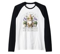 Garden Retirement Lavender Flower Gnome For Retired Mom Maglia con Maniche Raglan