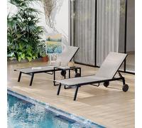 GarveeHome Set di 3 sedie da terrazza con 2 lettini in tessuto textilene e 1 tavolino, poltrona lounge imbottita con schienale regolabile, sdraio con ruote, per piscina, terrazza