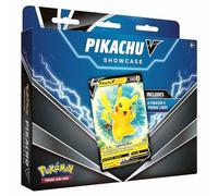 GCC Pokémon: Pikachu V Showcase Box (1 Carta Foil Promozionale e 3 Buste di espansione)