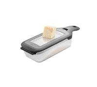GEFU RASPELLA Grattugia da cucina con 2 inserti per grattugia, grattugia fine e grossolana per formaggio, verdure, spezie e cioccolato, in acciaio inox tagliato al laser, contenitore di raccolta