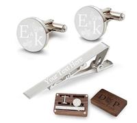 Gemelli e Fermacravatta Personalizzati con Scatola di Legno Incisi con Iniziali e Nome, Regali di nozze Personalizzati per lo Sposo, il Testimone di Nozze, il Padre, con Scatola Regalo in Legno