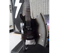 Gene Simmons (Kiss) - Replica Dell'Ascia Basso 1:4 Scala Chitarra ~Axe Heaven~