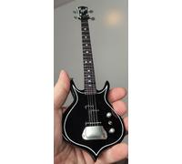 Gene Simmons - Replicabile In Scala 1:4 Del Punisher Basso Guitar ~Axe Heaven~