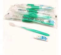 Generic Kit per la cura della protesi dentaria manuale con setole morbide, per hotel, viaggi, campeggio, escursionismo, ospedale, portatile, comodo, confezione da 50 (verde)