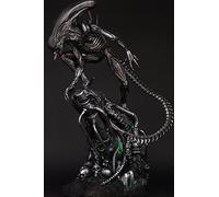 Generico Alien Xenomorph Figure - statua Alien da 35cm con LED, diorama alieno da collezione, incredibile dettaglio, esclusiva Made in Italy