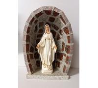 Generico ArteSacraCaravaggio Grotta per statua artigianale in granito rosso con inserti grigi cm 41,5 x 29,5 e statua della Madonna Miracolosa cm 30 in marmo resina realizzata interamente a mano