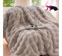 Generico Cozy the Bunny Blanket for Couch, Soft Oversized Faux Rabbit Fur Throw Blankets for Women, Plush Thick Bubble Furry Blanket King Size for Adult, Warm Fuzzy Comforter Throws for Bed Sofa