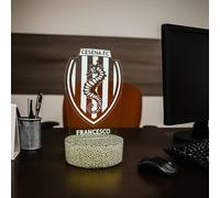 Generico Lampada in Plexiglass Disegno Stemma del Cesena Calcio e Nome Personalizzato Decor Night Light LED Luce Camera 7 Colori