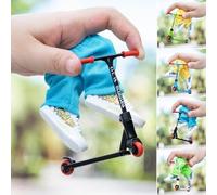 Generico Monopattino Ditos, 4 Pezzi Giocattoli Skateboard Metallo, Mini Monopattini Accessoris Fingerboard Con Pantaloni E Scarpe, Tiny Trick Skateboard Ditos Giocattoli Allenamento Gadget Feste