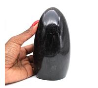 Générique Pietra di tormalina lucidata da 1350 grammi e 150 millimetri, minerale tormalina del Madagascar, pietra naturale, modello unico, pietra d'arte, pietra di comunicazione