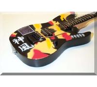 George, mini chitarra in miniatura Dokken ESP Kamikaze