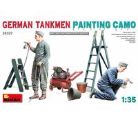 German Tankmen Painting Camo 1:35 Figure Plastic Model Kit MINIART