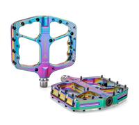 GEWAGE Set Pedali MTB - Pedali da bicicletta CNC in alluminio, cuscinetto a sfere & sistema di tenuta per Mountain Bike, Gravel, Trekking - Ideale per Downhill & Trail (Iridescente)