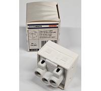 Gewiss System White GW20208 presa standard inglese 2P+T 13A 250V