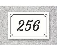 GFD - Targa per esterno con numero civico personalizzato - Laminato in plastico - Disponibile su varie misure - Spessore di 3.2 mm - Incisione Nera su Sfondo Bianco - Made in Italy