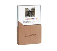 GFD Targa Personalizzata Cristallo Base in Legno - Targa Premio Personalizzabile Stampa a Colori - Targhetta Scrivania - Idea Regalo Compleanno, Anniversario, Pensione e Matrimonio (Vericale)