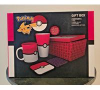 Gift Box Abystyle Pokémon Pokeball Tazza Bicchiere e 2 sotto bicchieri Regalo