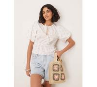 Gina Tricot - Blusa a fiorellini allacciata sul davanti con maniche a sbuffo-Bianco L