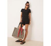 Gina Tricot - Pantaloncini neri in maglia all'uncinetto in coordinato-Nero XS