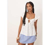 Gina Tricot - Top bianco allacciato sul davanti con volant XL